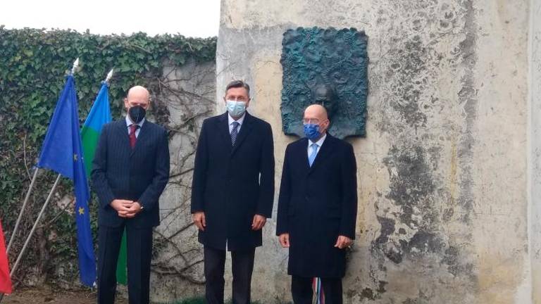 Morda že marca podpis čezmejnega memoranduma o rebuli