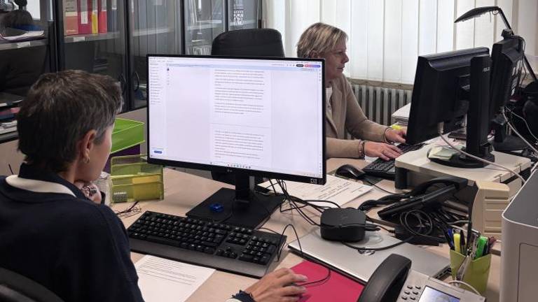 Najpogosteje se na Urad za slovenski jezik obrnejo slovenski državljani