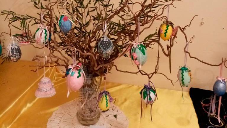 Razstava pirhov vabi na Sveto Goro