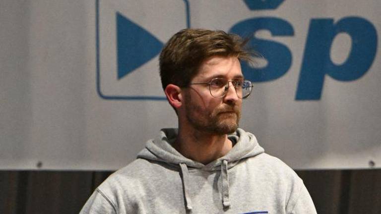 Bor gladko izgubil, Kontovel zlahka zmagal