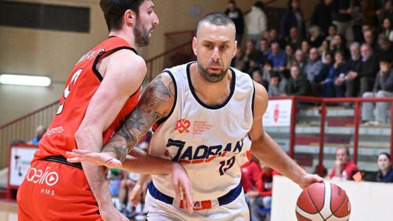 Jadran v napeti končnici zapravil zmago