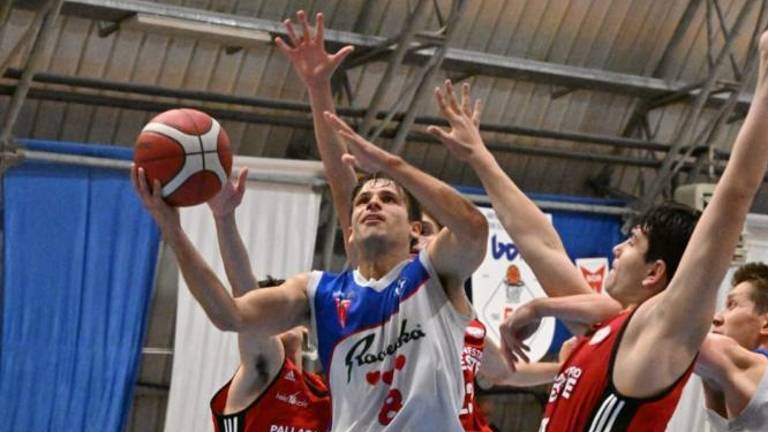 Košarkarska sobota: Kontovel proti San Danieleju klonil šele po podaljšku