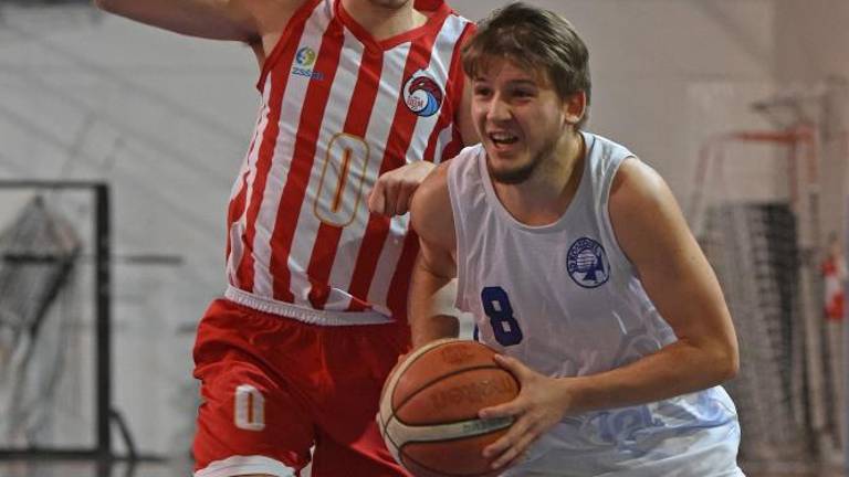 Kontovel uspešen v gosteh