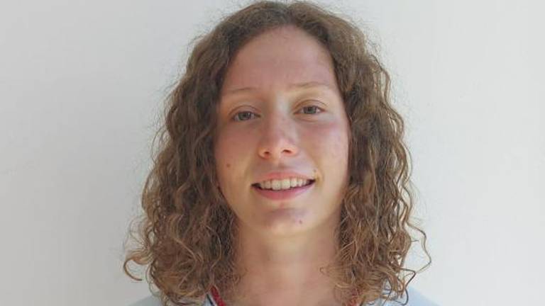 V razredu je opravila pol dela