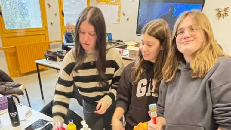 Mlade spodbujajo, naj sledijo toku narave