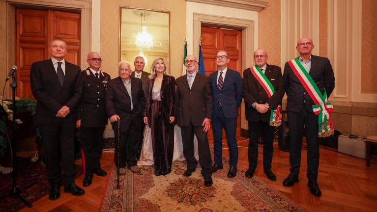 V Gorici vročili odlikovanja za zasluge republike