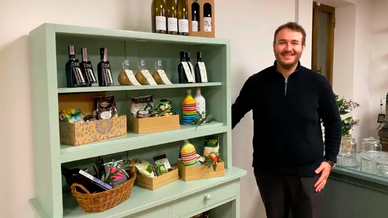 Za partnerko pokojnega Quirina Kuhnerta v 24 urah zbrali rekordno vsoto