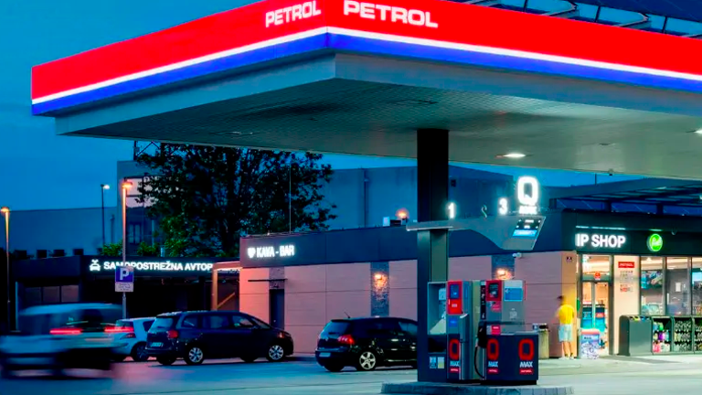 Pogonska goriva na Petrolovih servisih ob avtocestah dražja