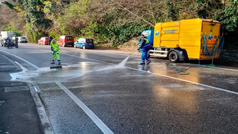 Ulico Alfonso Valerio popoldne zaprli za promet