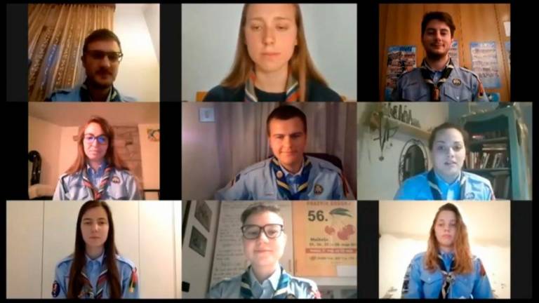 Koronavirus ni ustavil skavtskega jurjevanja (video)