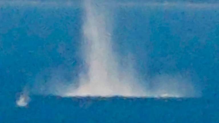 Sredi Tržaškega zaliva razstrelili 230-kilogramsko bombo