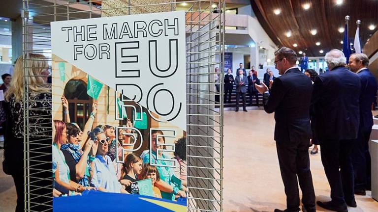 Zanimanje za učinke EPK tudi v 2026 ne pojenja