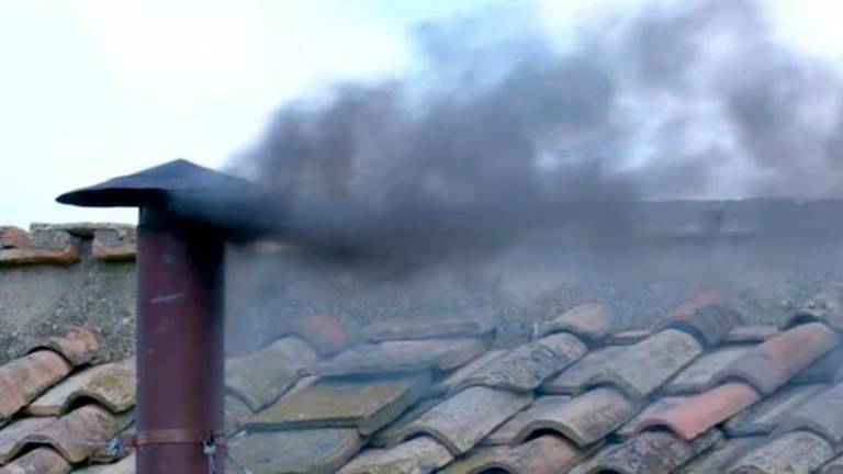 Črn dim tudi po današnjem dopoldanskem glasovanju