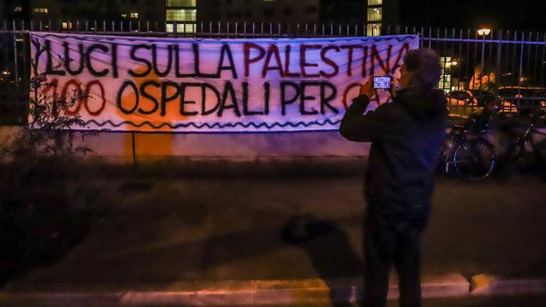 Spomnili so se ubitih zdravnikov