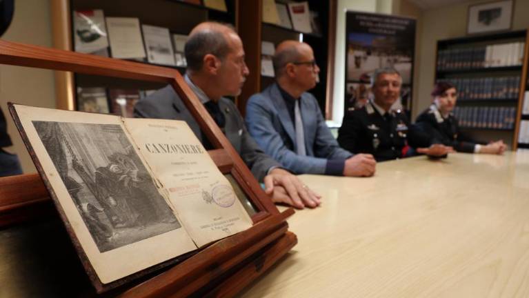 Canzoniere iz Kobarida v Gorico in nazadnje spet v knjižnico