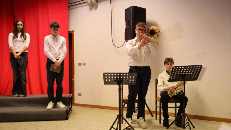 Z ljubeznijo počastili Prešerna in Kosovela