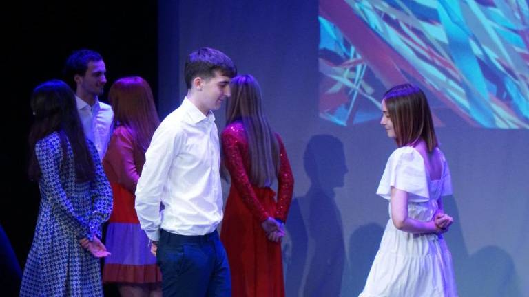 Proslava na krilih dijaške ustvarjalnosti