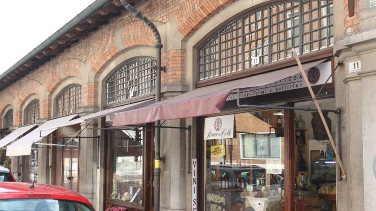 Snujejo spletno izložbo mestnih trgovin