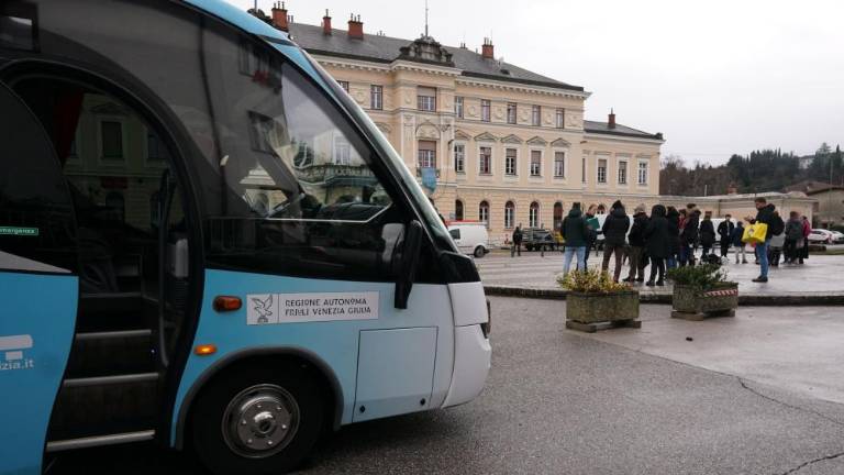 Po čezmejnem turističnem avtobusu še GO! 2025 avtovlak