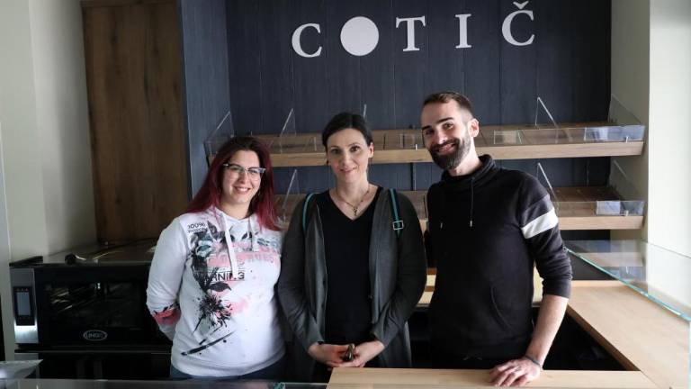 V KB centru bo spet zadišalo po kavi, kruhu in rogljičkih