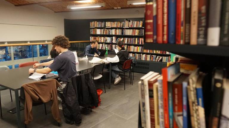 V Feiglovi knjižnici vse več obiska in izposoje