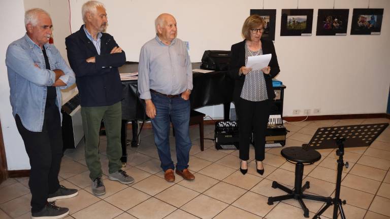 Pustu posvetili razstavo ob 120-letnici društva Jezero