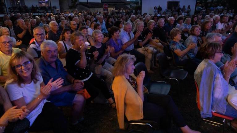 Poletna nora misel izzvenela čudovito