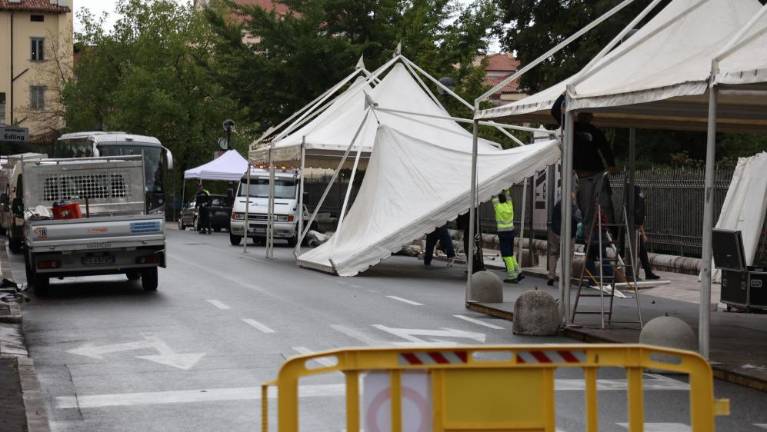 V mestnem središču v polnem teku priprave na Okuse