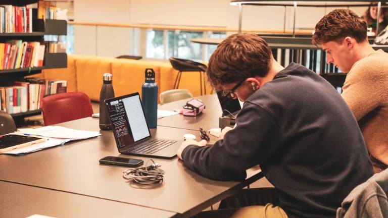 Na Goriškem veliko izjemnih knjižnih moljev