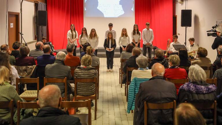 Z ljubeznijo počastili Prešerna in Kosovela