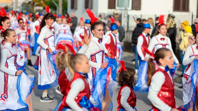V Sovodnjah slavili brvinci in futuristične zveri
