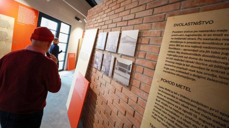 Zgodovino prikazujejo skozi zgodbe ljudi