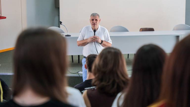 Pouk se je začel tudi na višjih srednjih šolah v Gorici (foto)