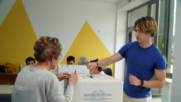 Državljansko dolžnost opravili pred oddihom