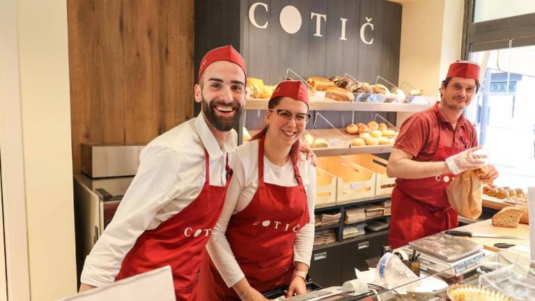 Prvi so pošli rogljički ...