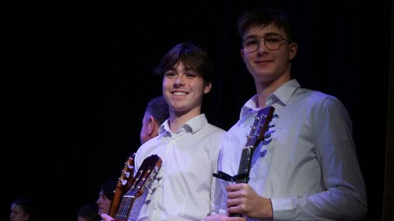 Proslava na krilih dijaške ustvarjalnosti