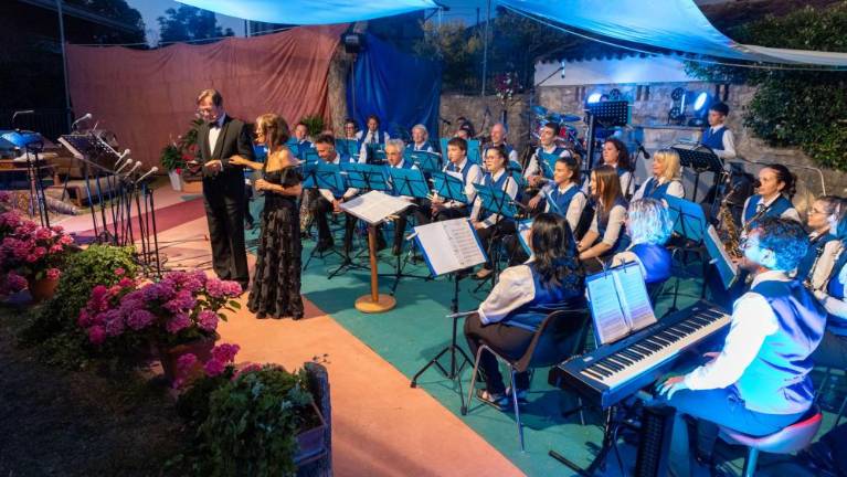 Poletna nora misel izzvenela čudovito