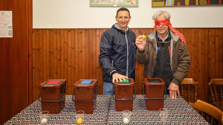 Društvo Karnival izžrebalo srečke pustne loterije