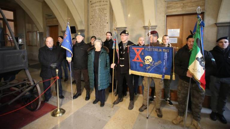 »Ideje in simbole črpajo iz fašizma«