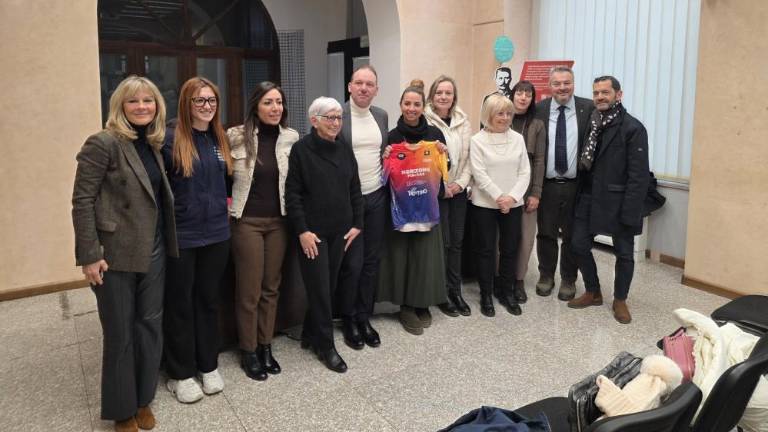 Mlade kolesarke proti nasilju nad ženskami