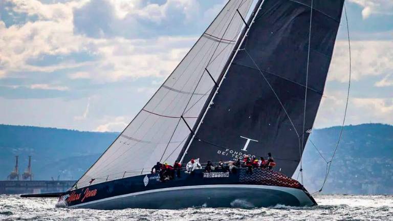 Maxi Jena osvojila regato Go to Barcolana from Slovenia