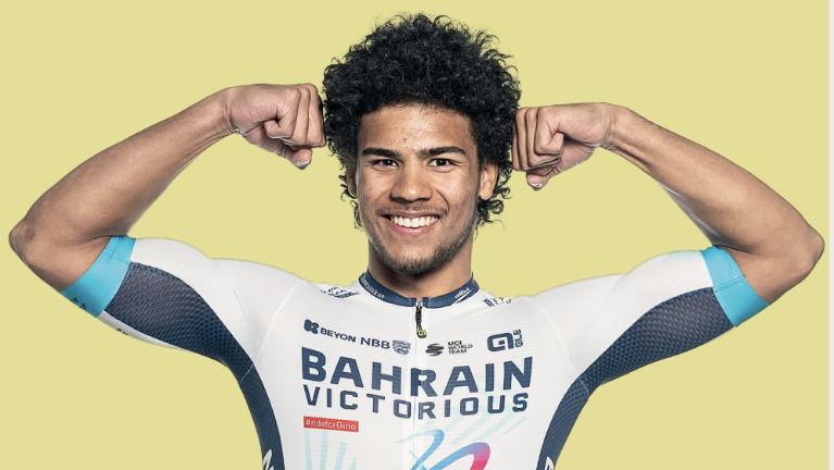 Daniel Skerl med elito s Pogačarjem in Rogličem