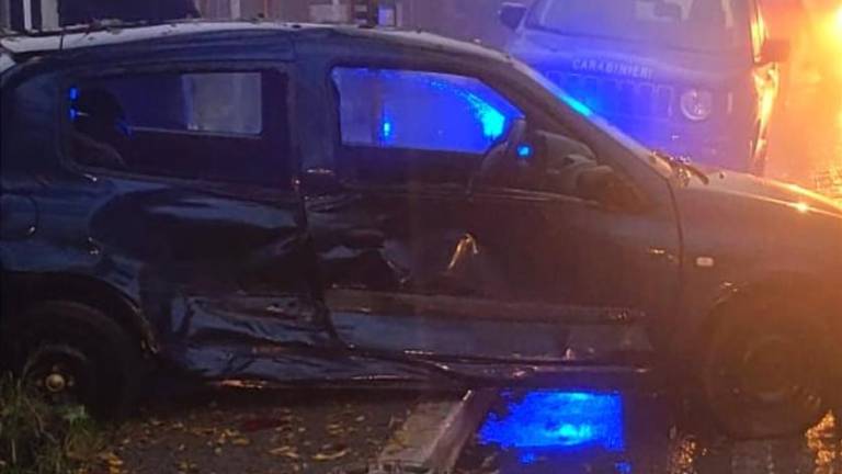 V Križu trčila avtomobila