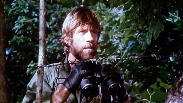 Umrl ameriški igralec Chuck Norris