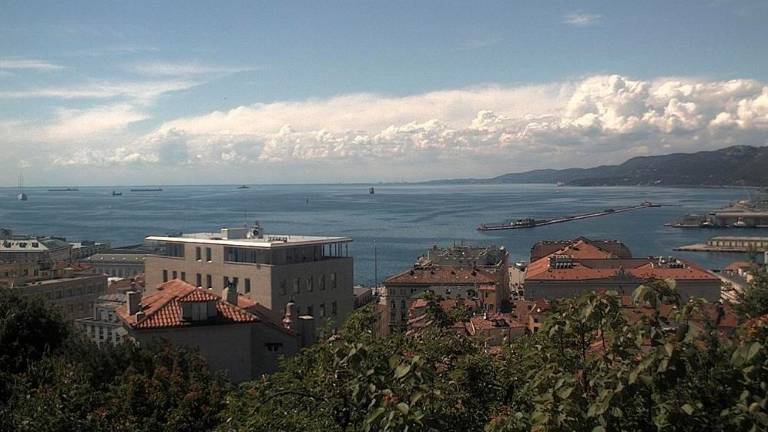 Solidnih in dolgotrajnih anticiklonov za zdaj ni na vidiku