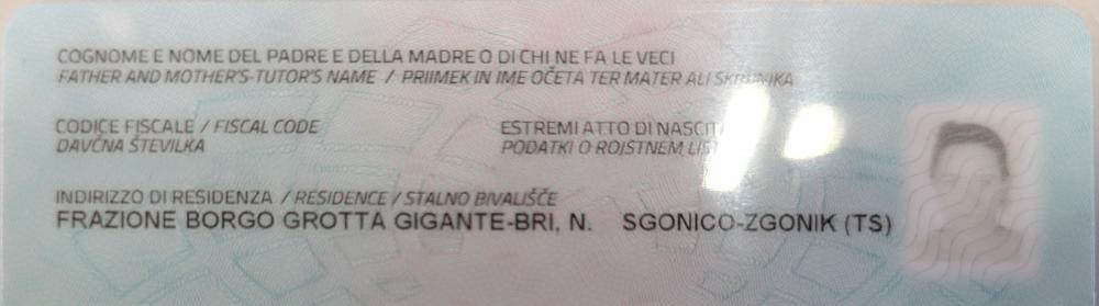 Zelena luč za zamenjavo izkaznice z nepopolnim slovenskim imenom vasi
