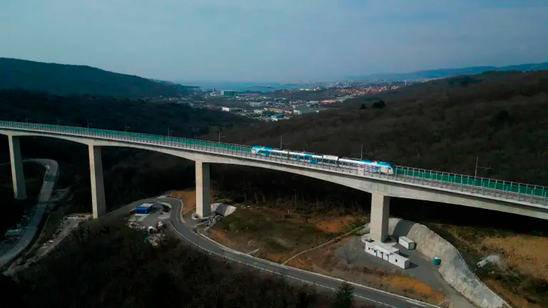 2TDK vložil zahtevo za integralno gradbeno dovoljenje za vzporedni tir