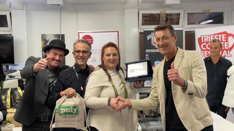 Kapučini v kozarčku sklenili festival