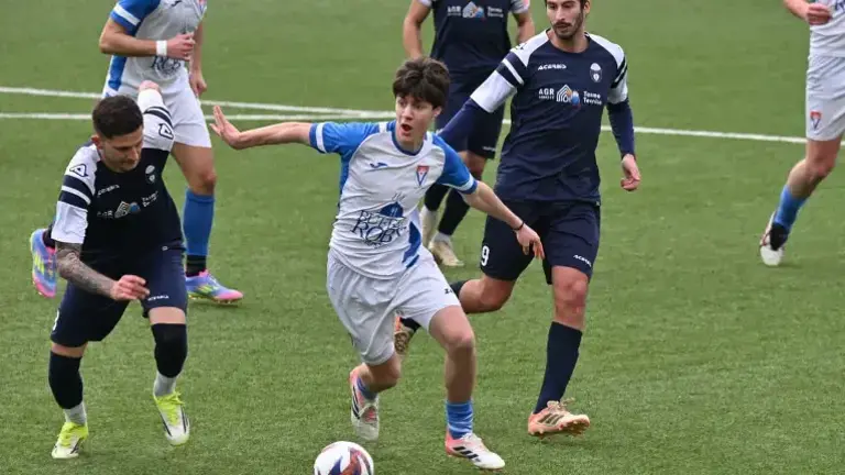 Vesna prva na lestvici, visoka poraza za Sovodnje in Zarjo