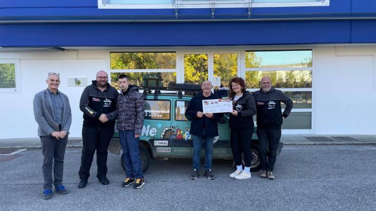 Nazaj s polnim rezervoarjem človeškosti